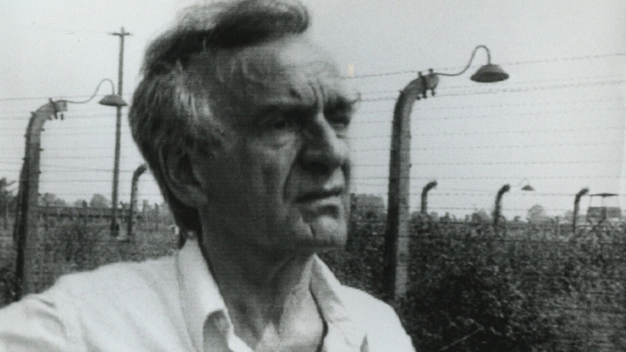 Elie Wiesel Goes Home