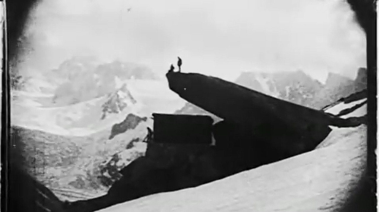 Le Massif du Mont-Blanc - L'ascension de l'Aiguille du Moine