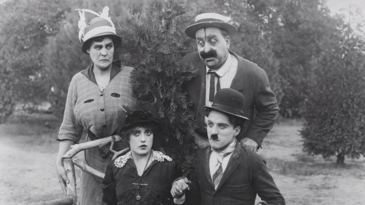 Charlot et Mabel en promenade