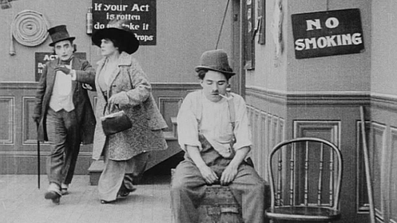 Charlot garçon de théâtre