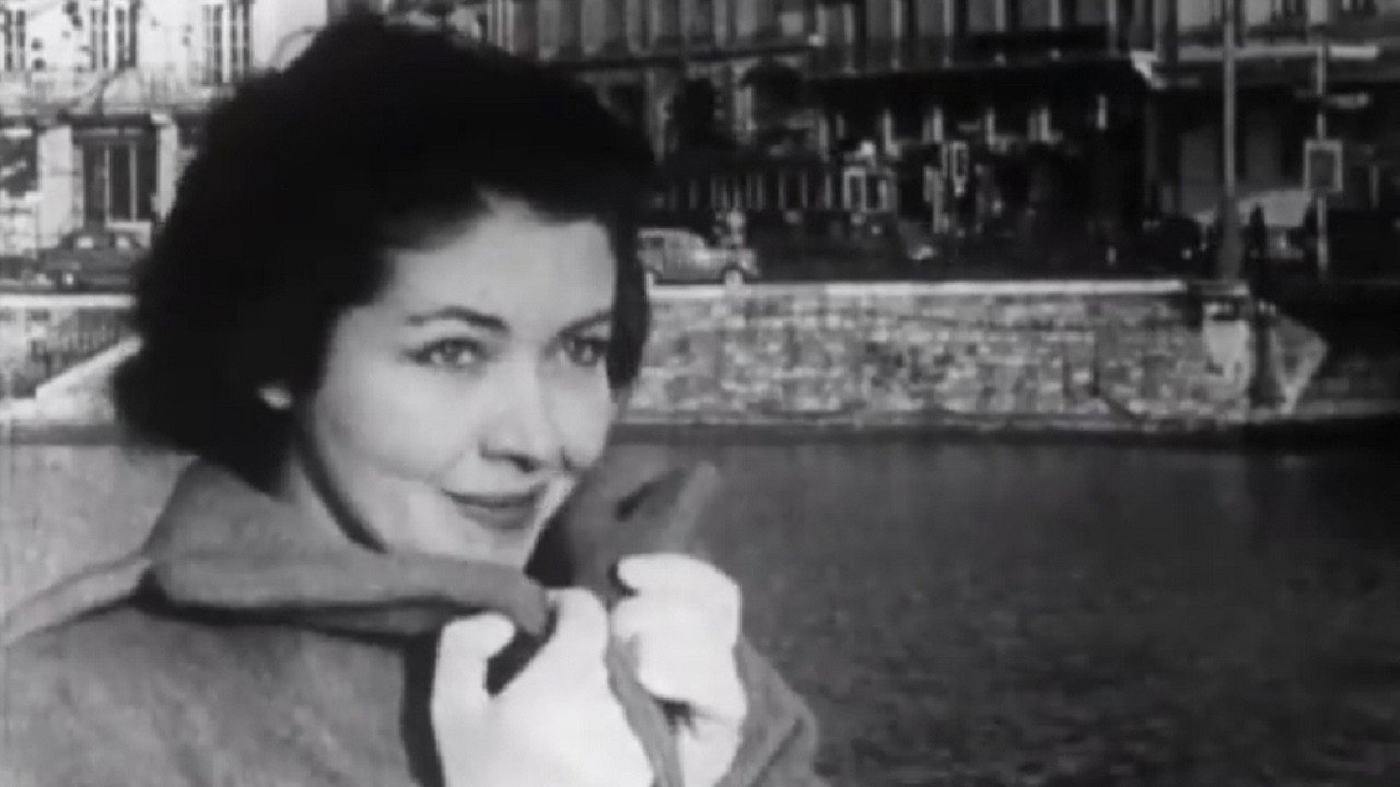 Une femme coquette