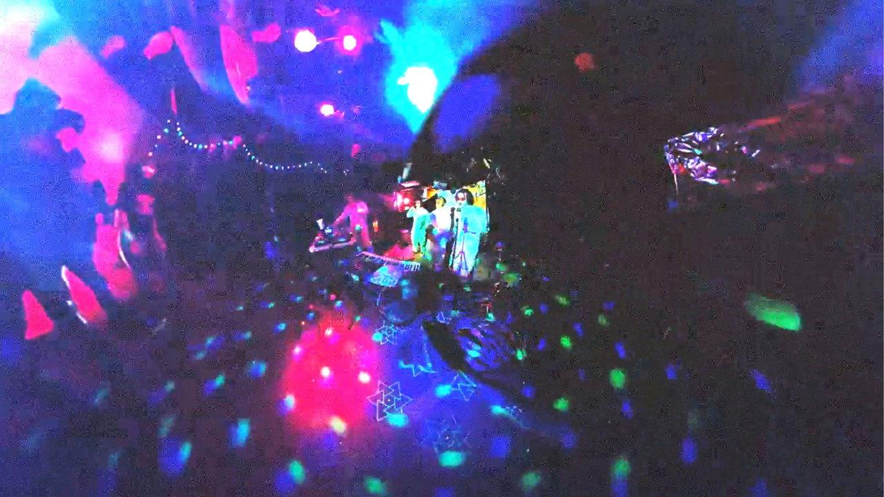 LIVEwires
