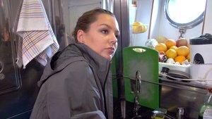 S. 1 ÉP. 3 Des regrets alimentés par le rosé