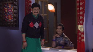 Tiwari Compelled to Dance Wearing Bangles