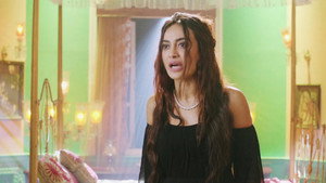 Gitanjali Falls Into A Trap!