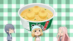 Udon instantanés et takoyaki
