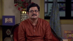 Tiwari and Vibhuti Try to Get Angoori Back to Normal
