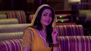 Vibhuti Uses Gulfam to Keep Tiwari Away From Angoori