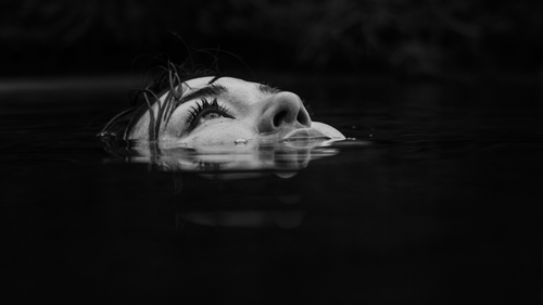 Learning To Drown logo
