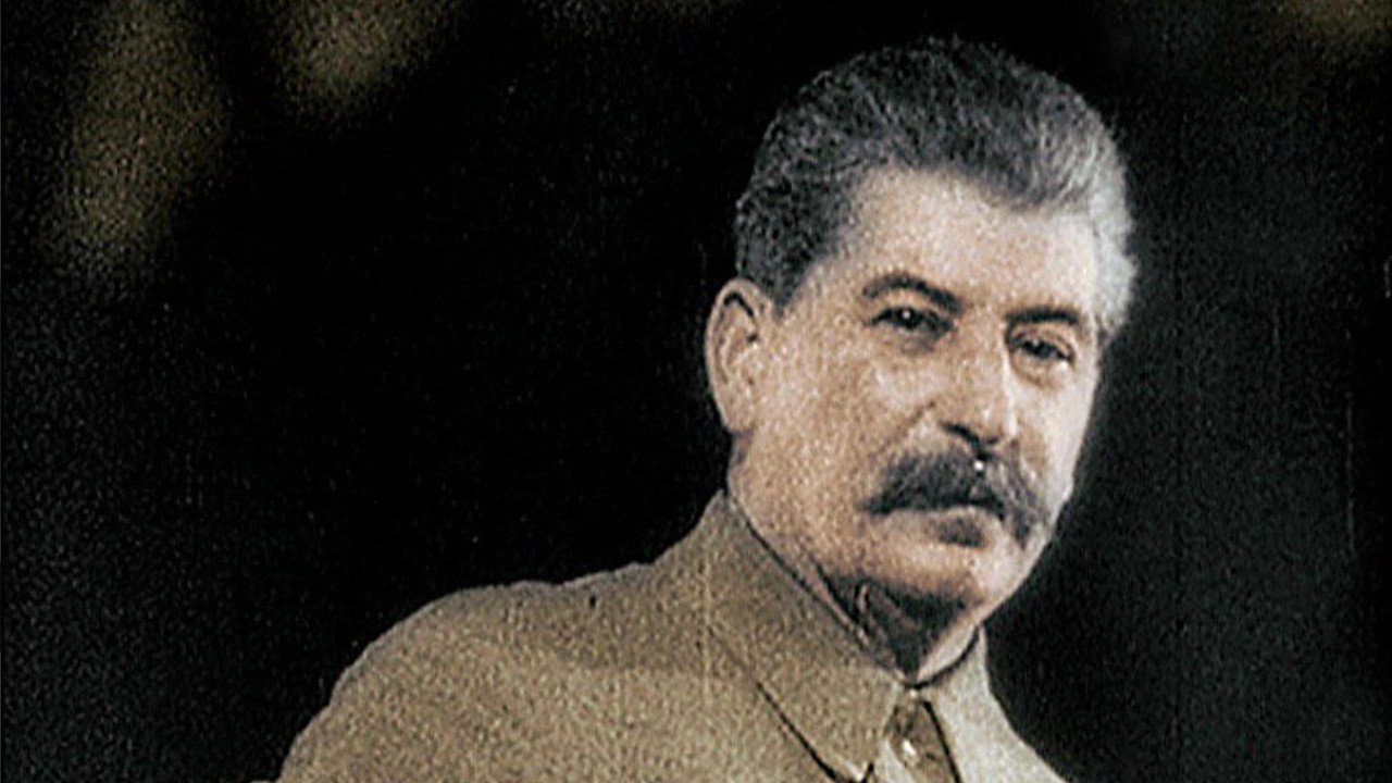 Staline, le tyran rouge